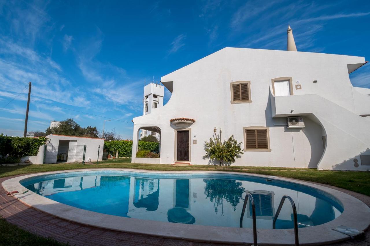 Apartamentos Pinto Quarteira Bagian luar foto