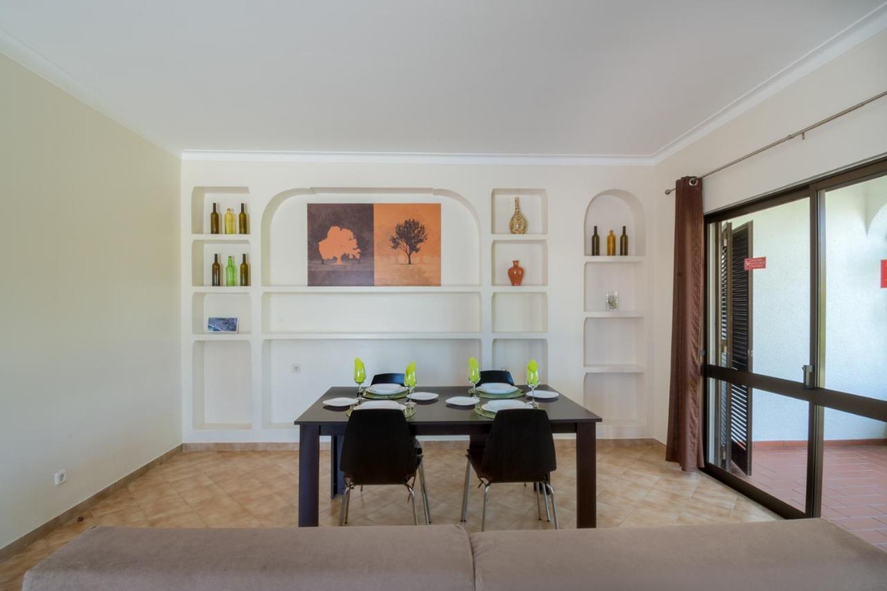 Apartamentos Pinto Quarteira Bagian luar foto