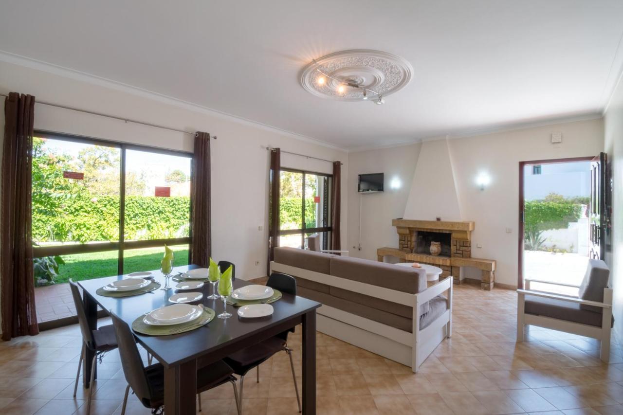 Apartamentos Pinto Quarteira Bagian luar foto