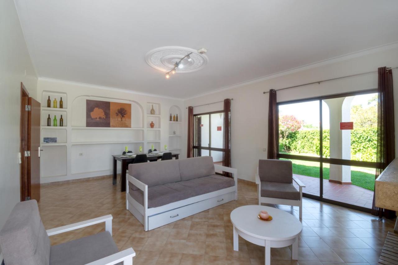 Apartamentos Pinto Quarteira Bagian luar foto