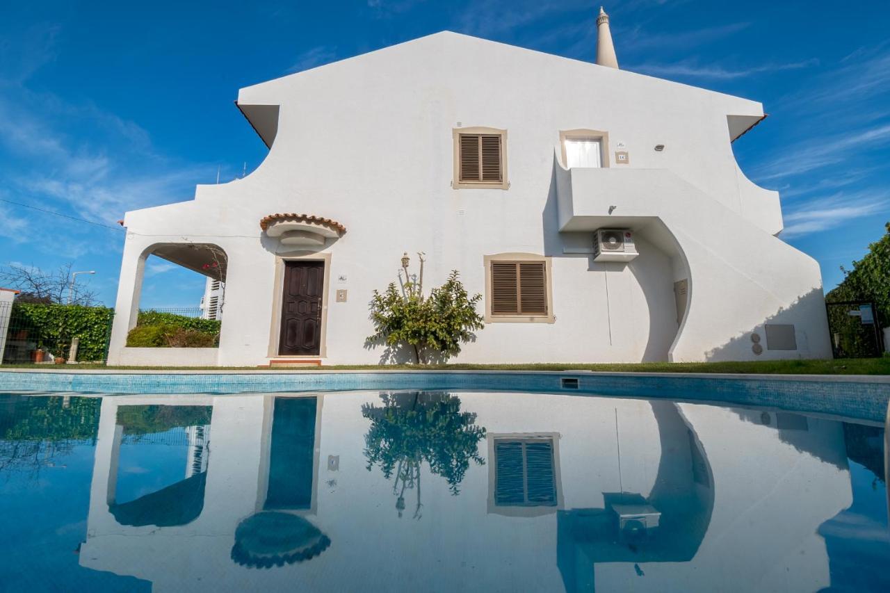 Apartamentos Pinto Quarteira Bagian luar foto