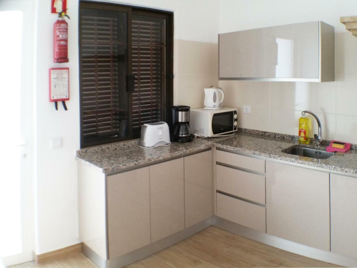Apartamentos Pinto Quarteira Bagian luar foto