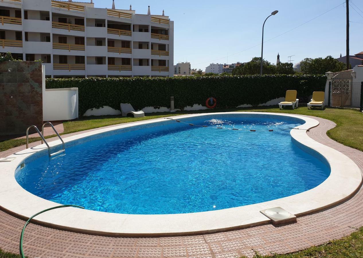 Apartamentos Pinto Quarteira Bagian luar foto