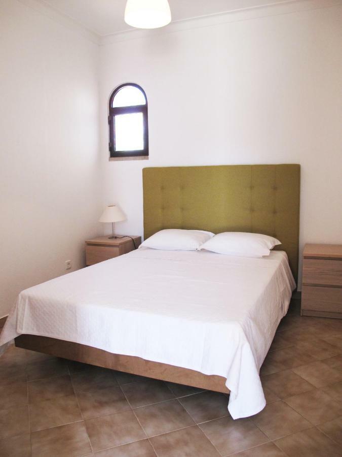 Apartamentos Pinto Quarteira Bagian luar foto